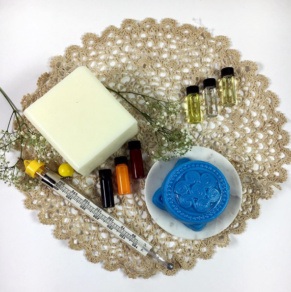 Deluxe DIY Cocoa Butter Soap Making Kit